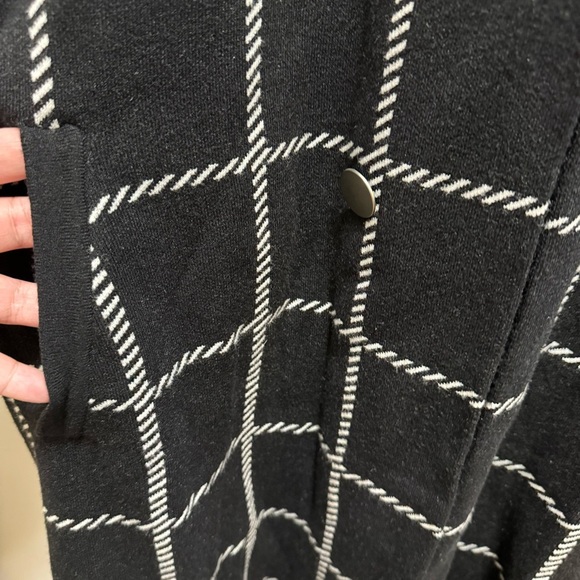 Rachel Zoe Sleeveless Collared Plaid Windowpane Long Blazer Black Vest 3X NWT - Picture 8 of 10